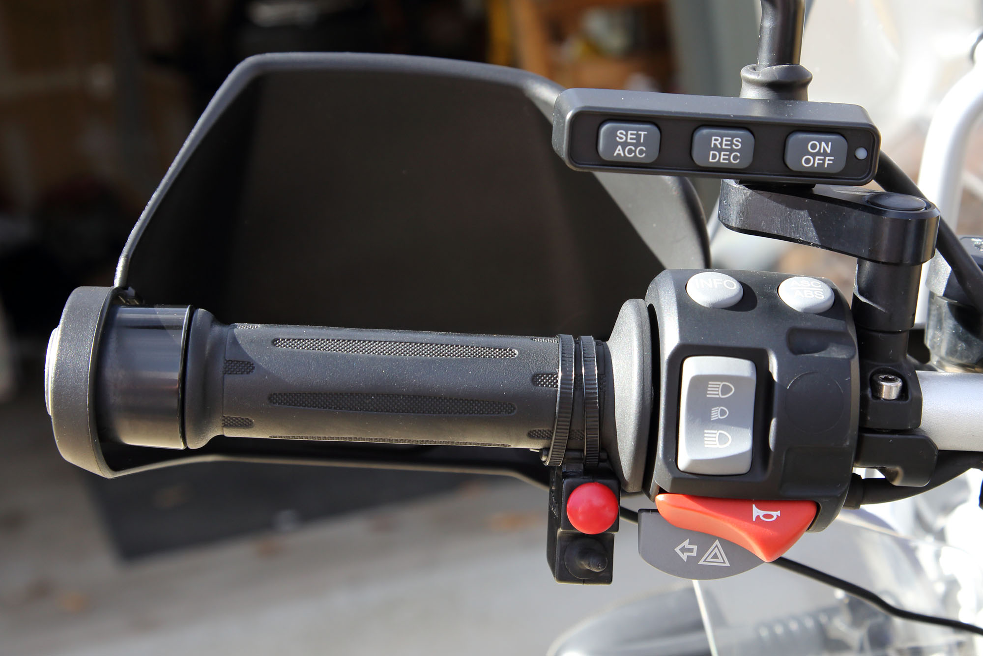 r1200gs cruise control