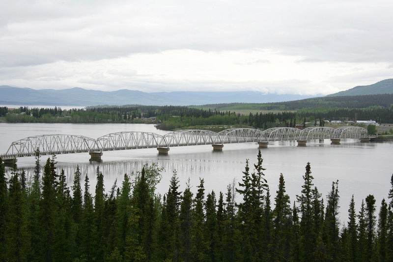 The bridge over Teslin Lake