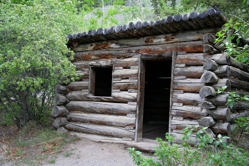 Whitehorse, Yukon to Dawson City, Yukon