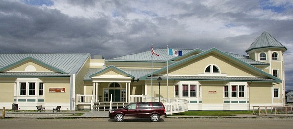 Dawson has a really nice new elementary school.