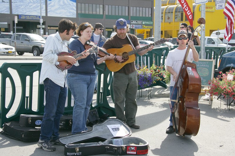 There were quite a few bands.  This one was bluegrass.  Another stage had urban, country and rock bands throughout the day.